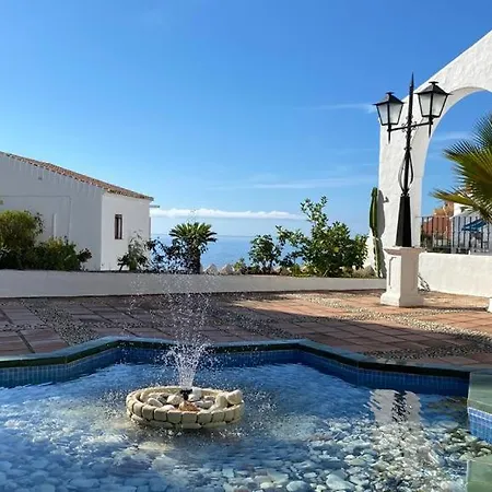 Burriana Playa Sea View Apartment Nerja